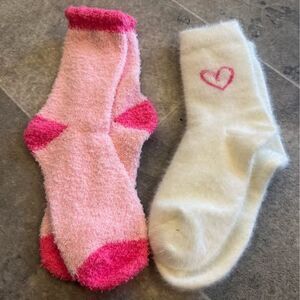 Pink & heart fuzzy socks